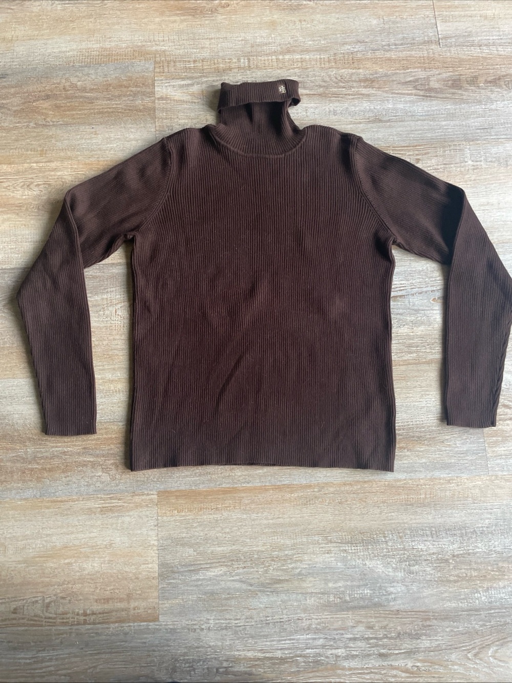 Ralph Lauren brown ribbed Long sleeve Monogram turtleneck shirt womens medium